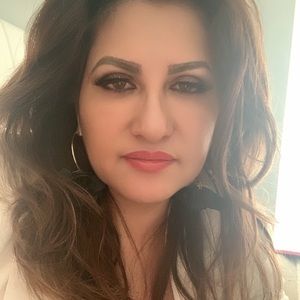 Meet your Posher, Kim